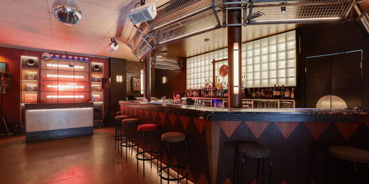 Club Sauvage - Live Music & Club Sessions, bar