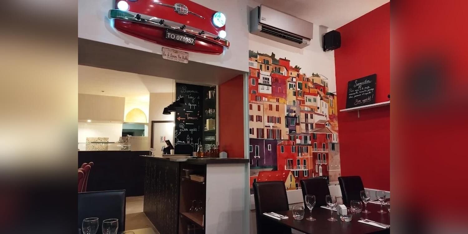 Italian Burgers, bar