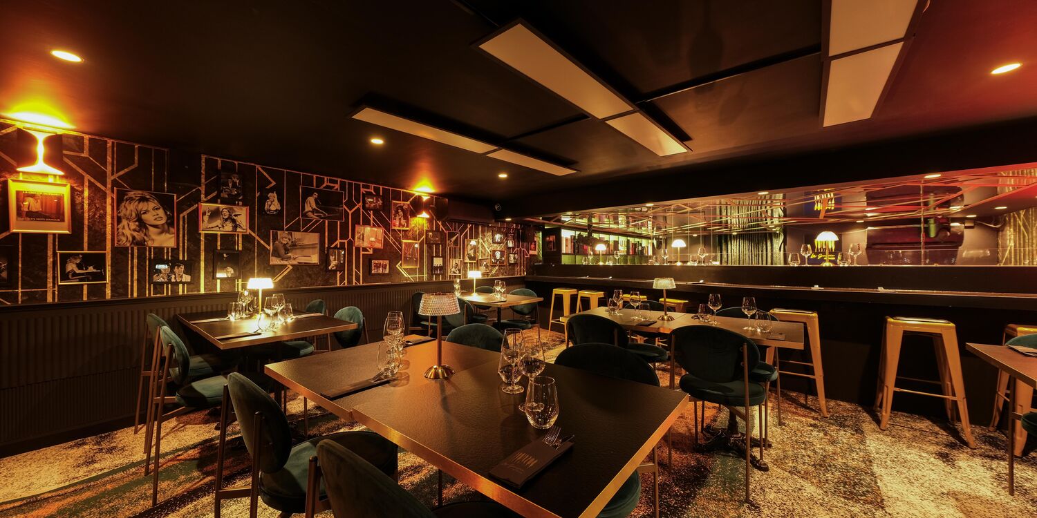 La Groupie du Pianiste, bar