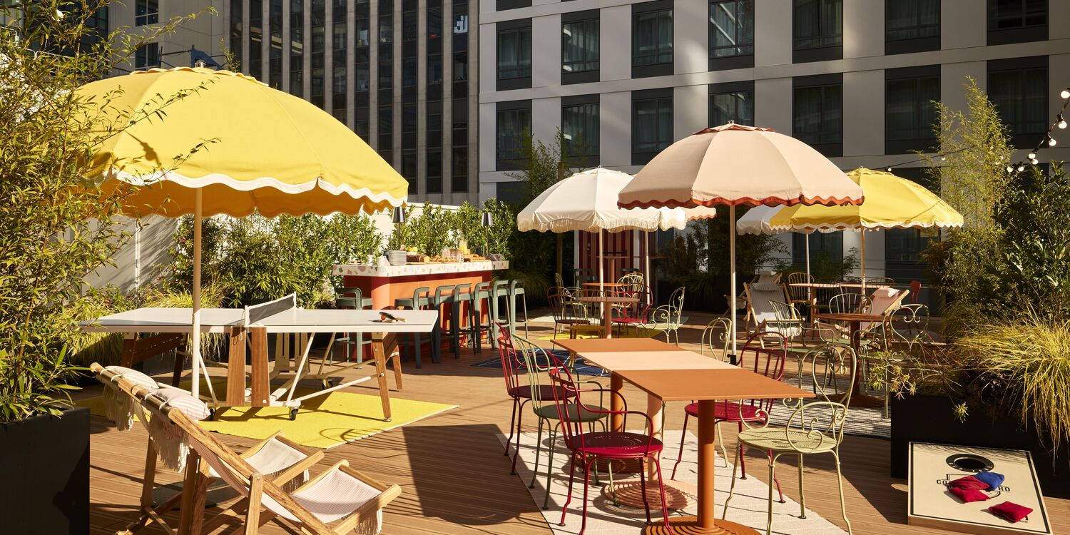 Mama Shelter Paris La Défense - Secret Garden, bar