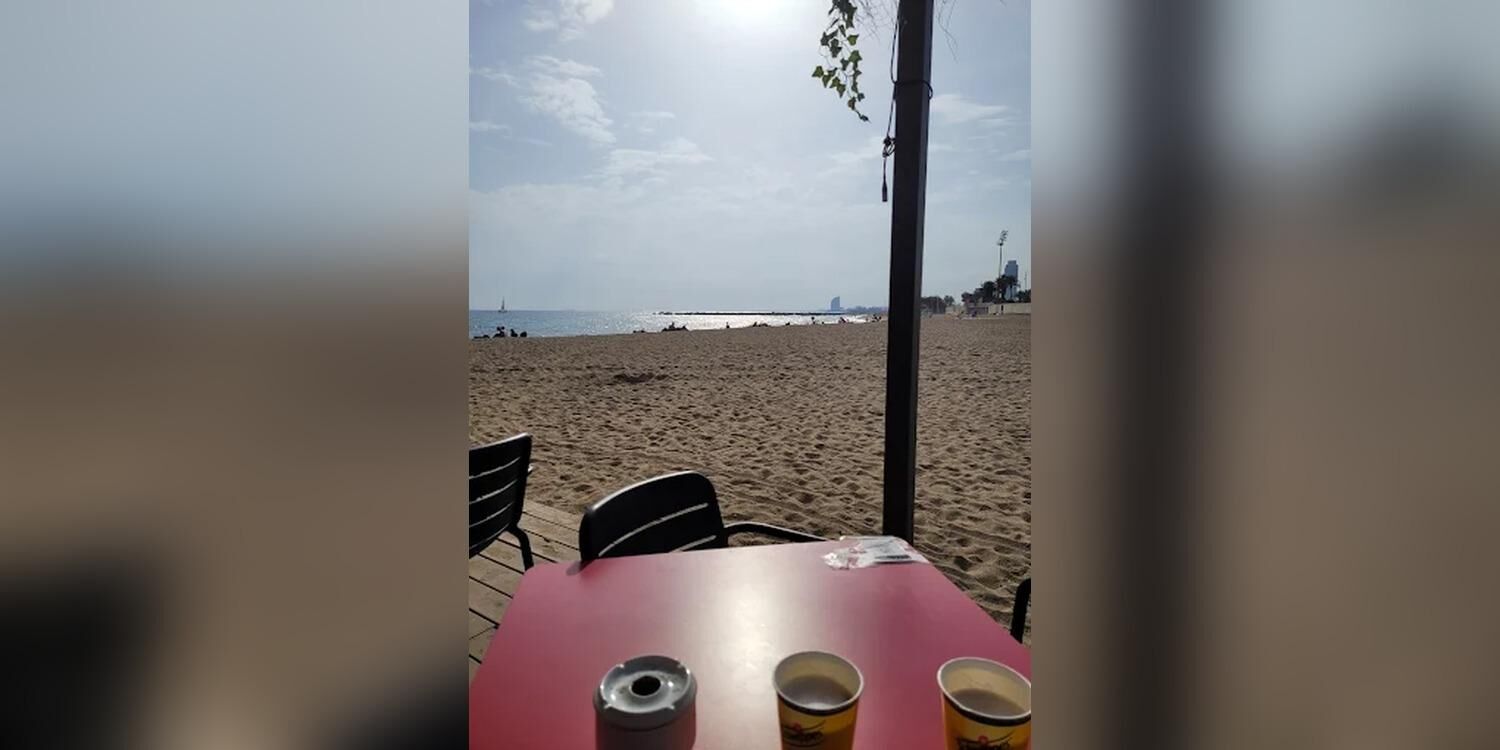 El Kabron Beach Club, bar