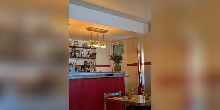 Le Rouge, bar