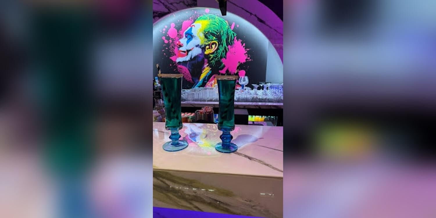 Madness fusion food, bar