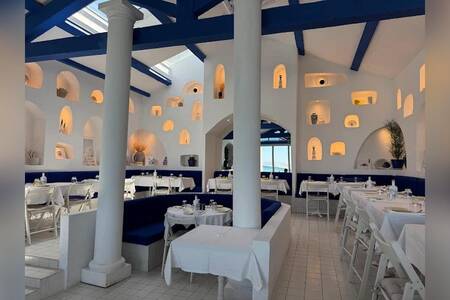 Santorin, Bar Marseille Pointe Rouge #0