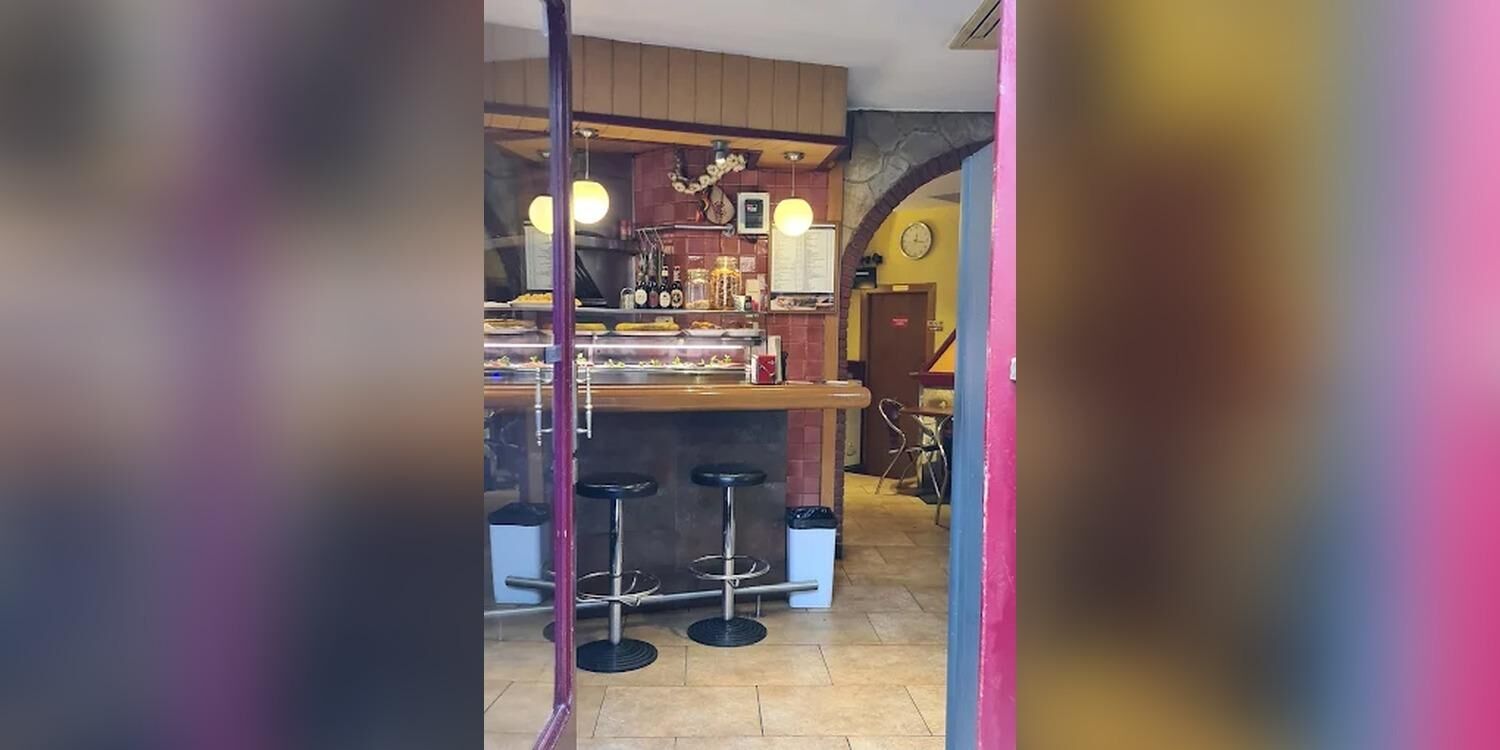 El Raïm, bar