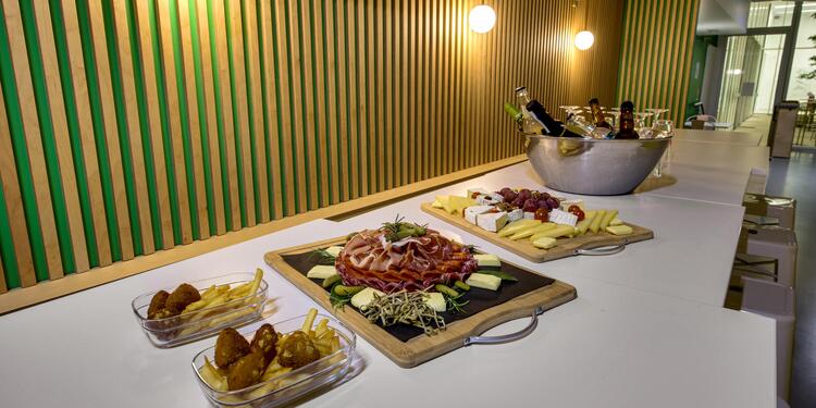 Le Plato, rental_room