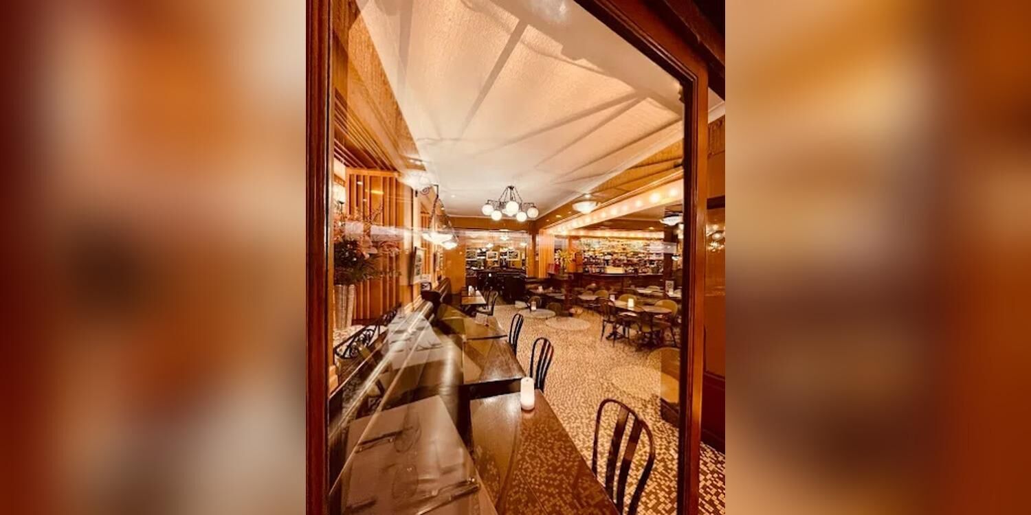 Le Select (Paris), bar