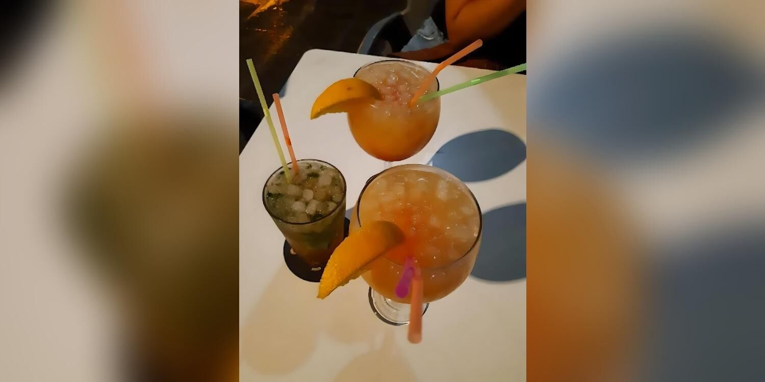 Hyde Park, bar