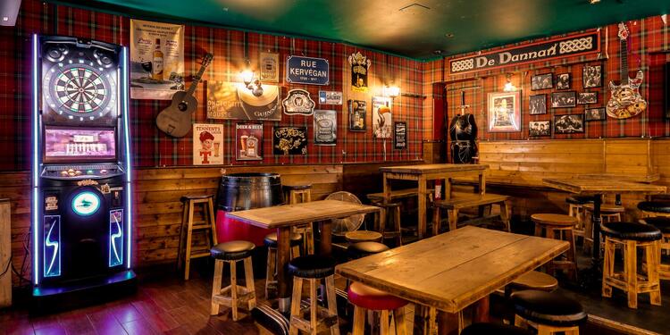 De Dannan, bar