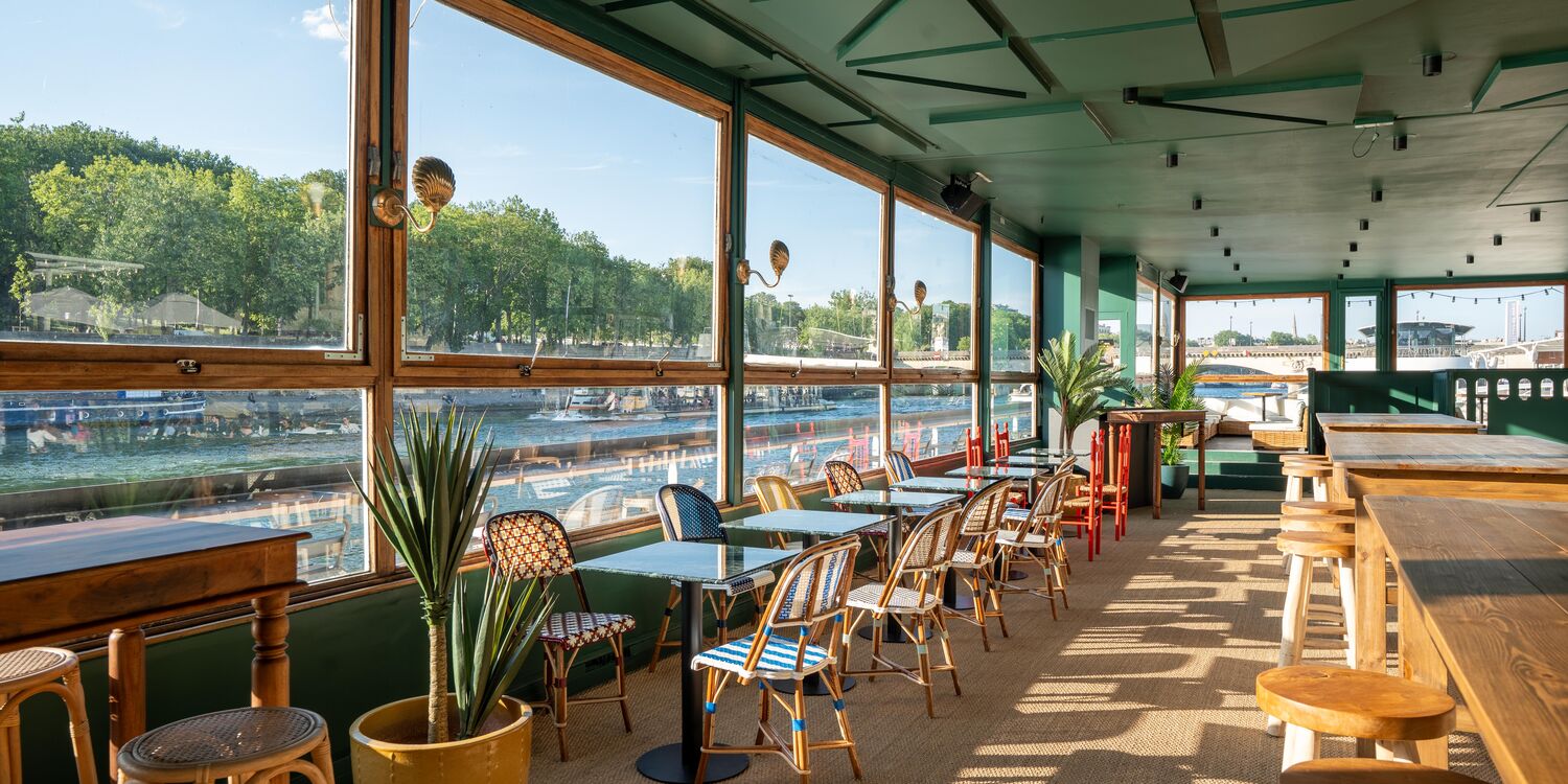 Bonnotte Club Paris, bar