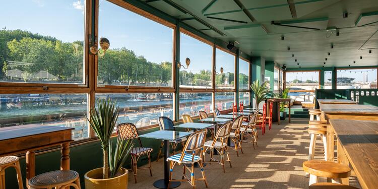 Bonnotte Club Paris, bar