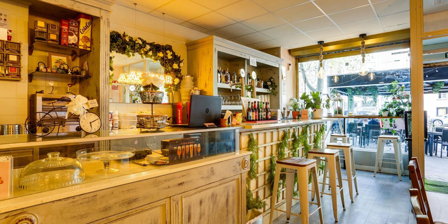 Azahar café bar, bar