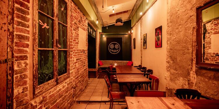 La Fukaï, bar