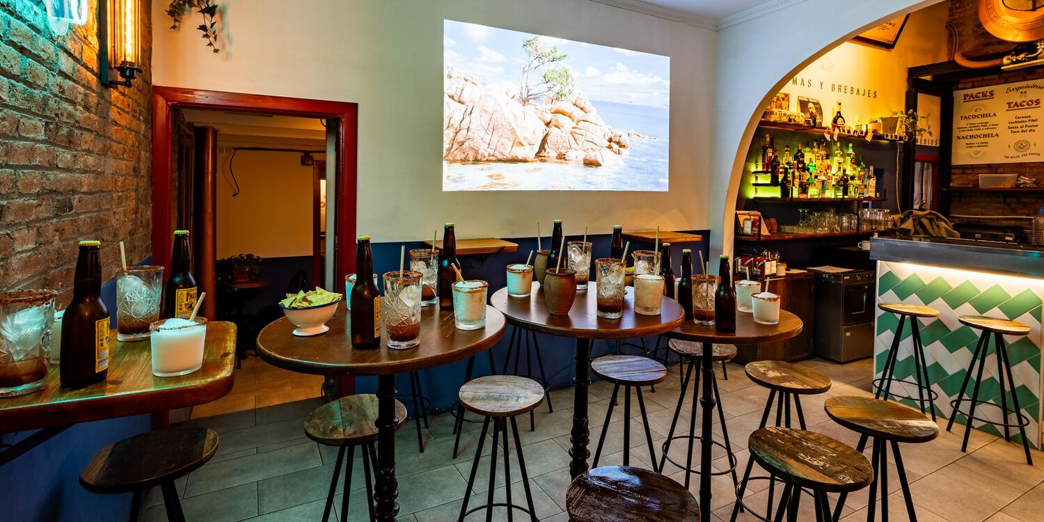 La Curandera Barceloneta, bar