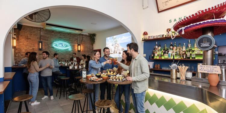 La Curandera Barceloneta, bar