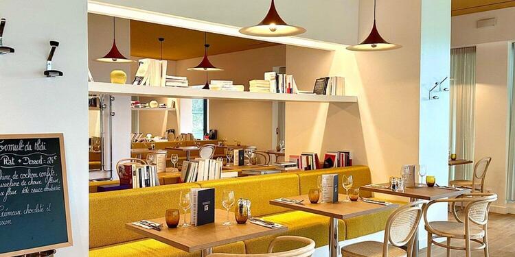 ALMA by Bioteafull, bar