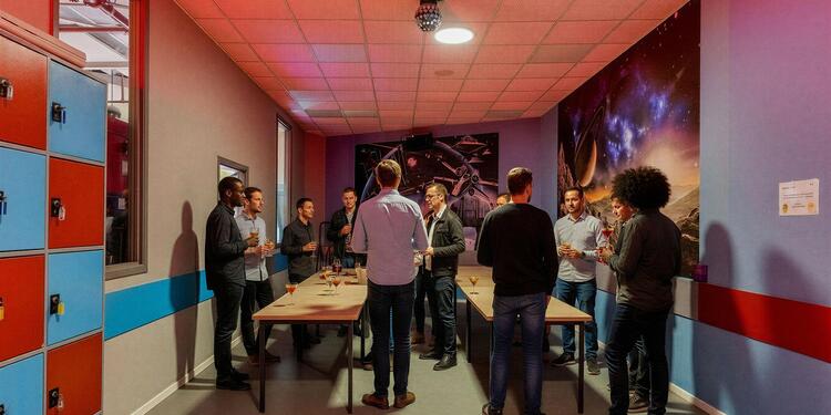 Space fun game, bar