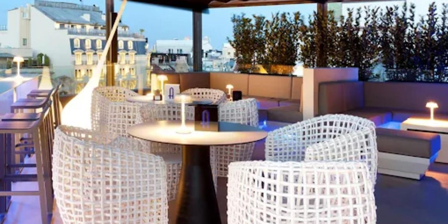 Alaire Terrace Bar, bar