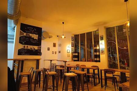 Patoche - Microbrasserie, Bar Paris Montmartre #0