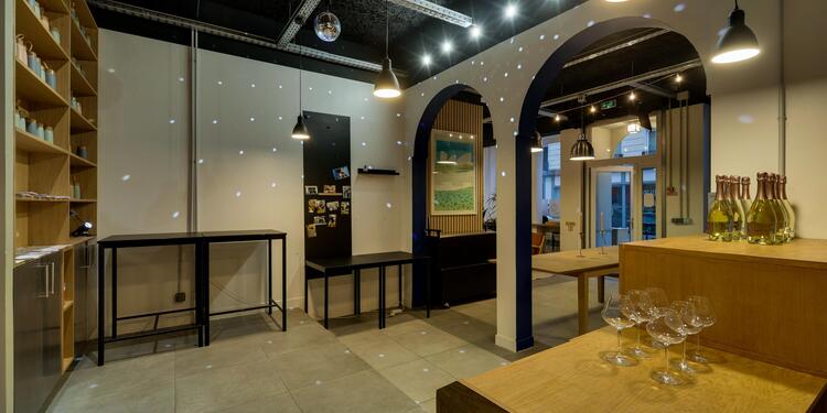 KARMAMA, rental_room