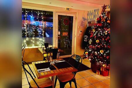 Chez moustache, Bar Mouans-Sartoux Mouans‑Sartoux #0