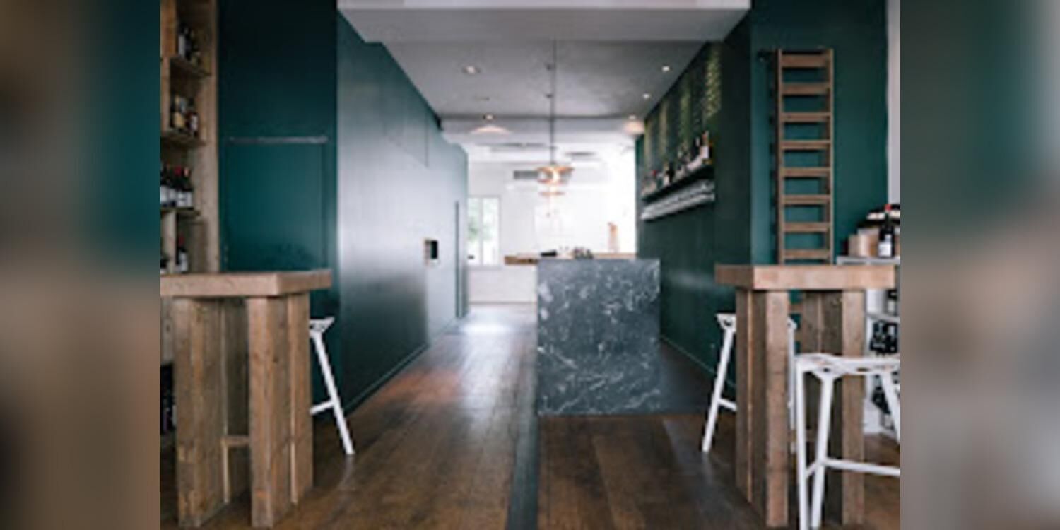 L'Artnoa Maison des vins à Biarritz, bar