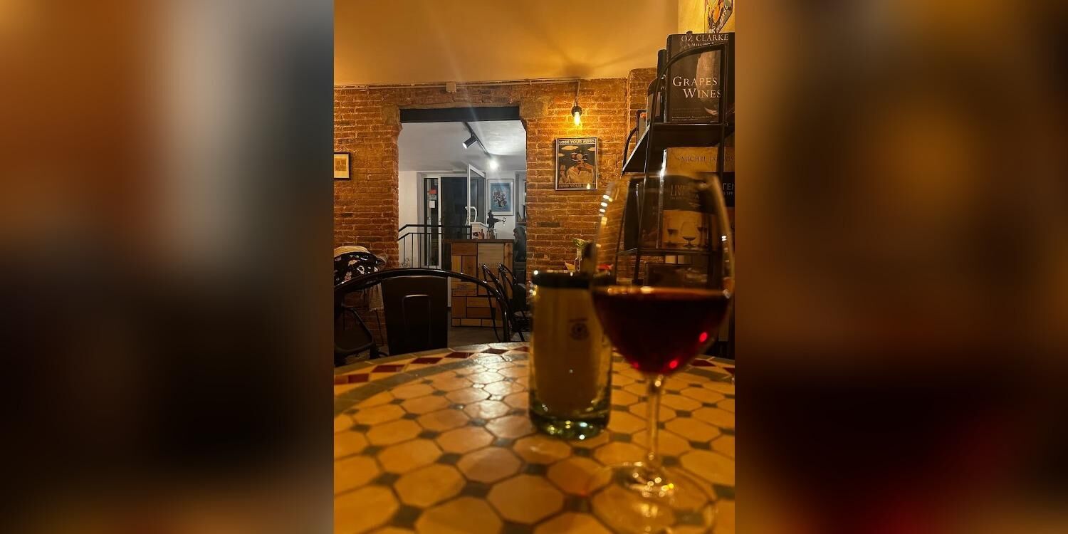 Sin Mala Uva Tapas & Wine Bar, bar
