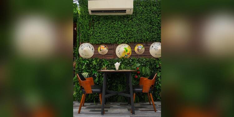 Viet Thaï Grill, restaurant