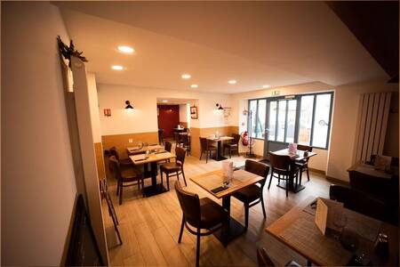 La T'Avernes, Bar Avernes  #0