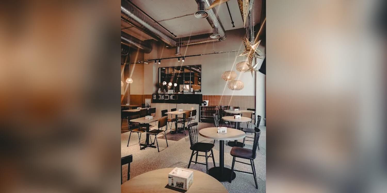 Mosbo Zona Franca, restaurant