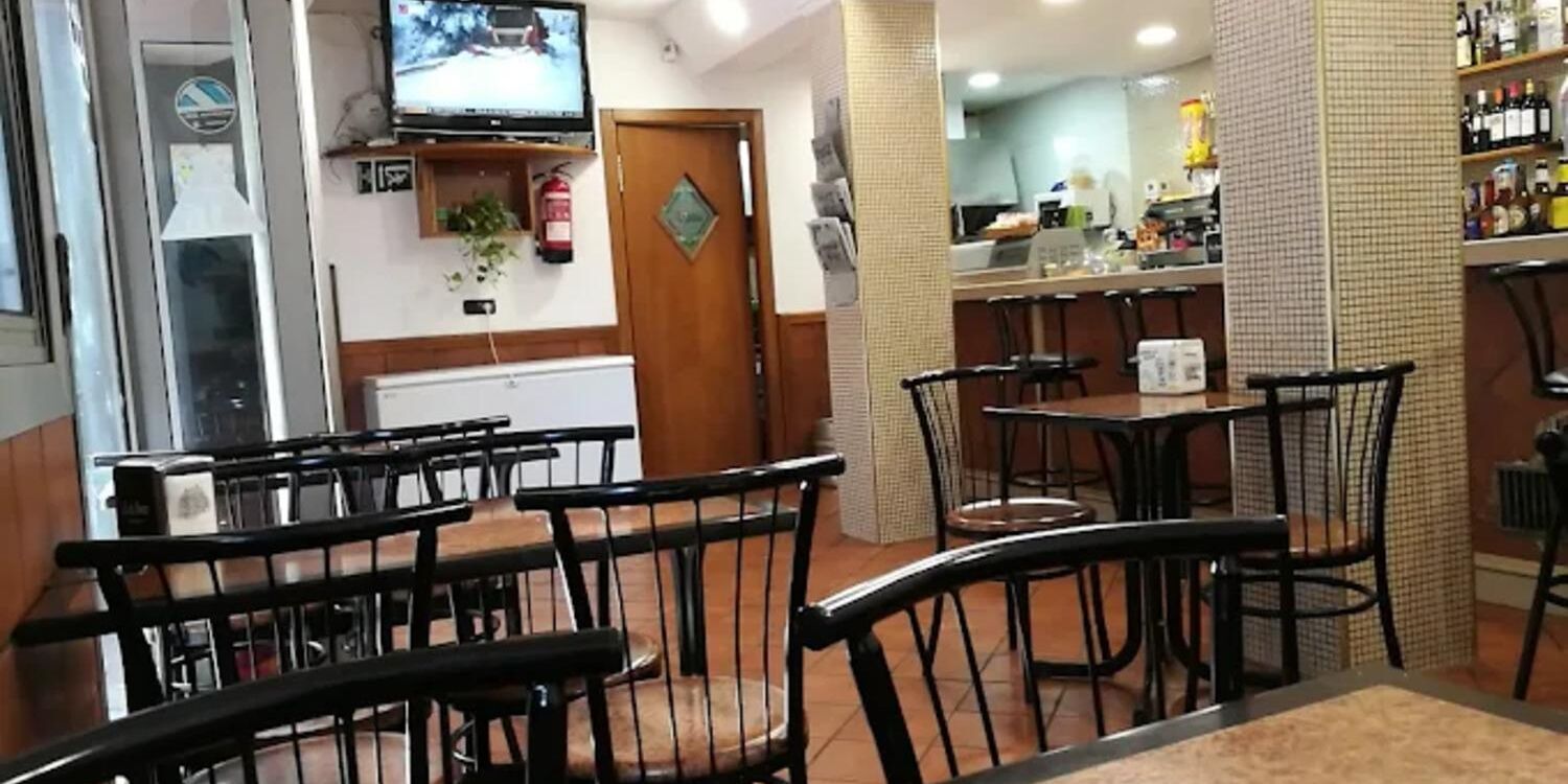 Casa Lora, bar