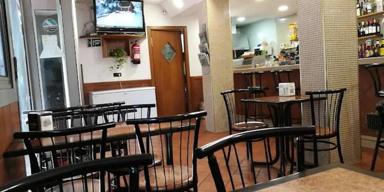 Casa Lora, bar