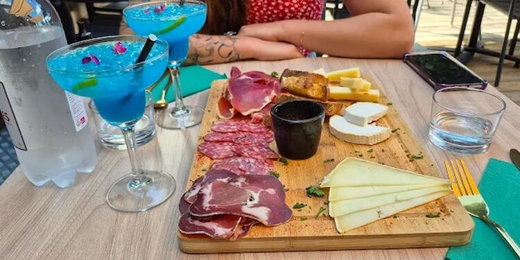 Valou By Petit Mignon, bar