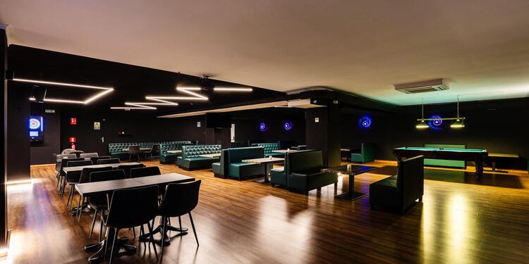 Poolpo Lounge, bar