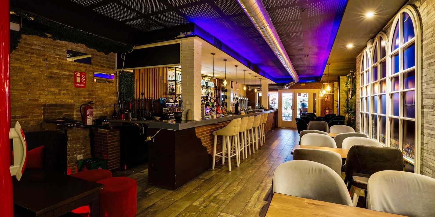 Gau Lounge, bar
