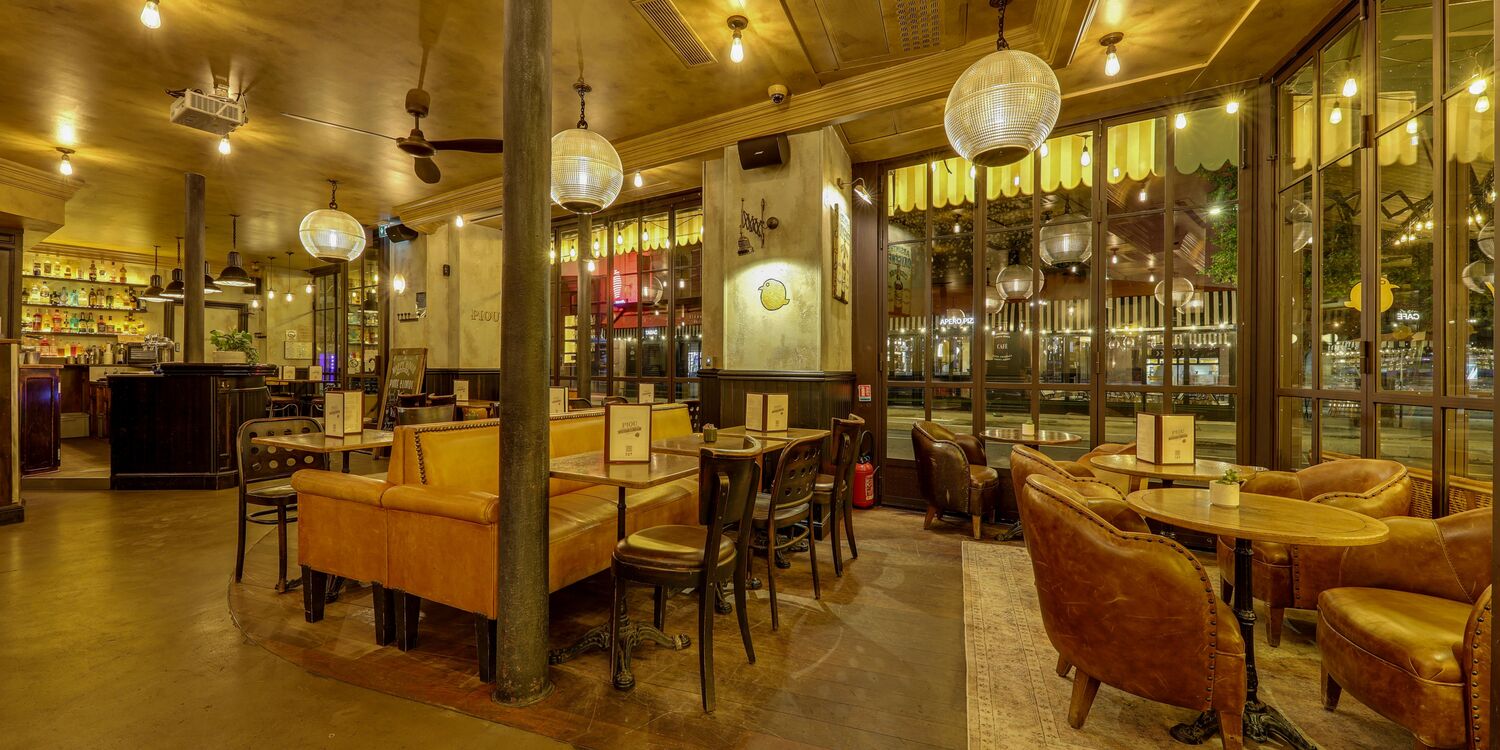 Piou, bar