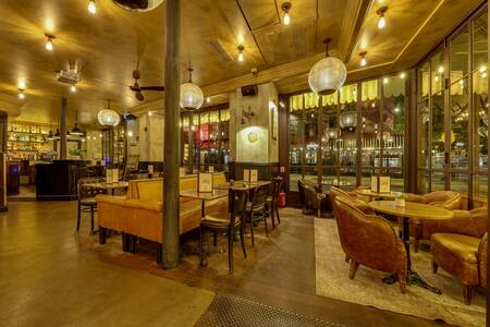 Piou, Bar Paris Necker #0