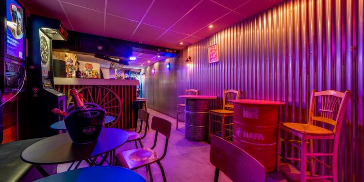 Hyde bar, bar