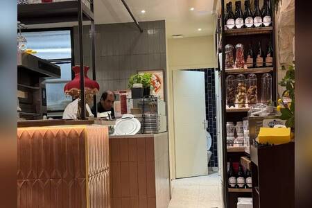 Osteria Degli Amici, Bar Paris  Les Halles #0