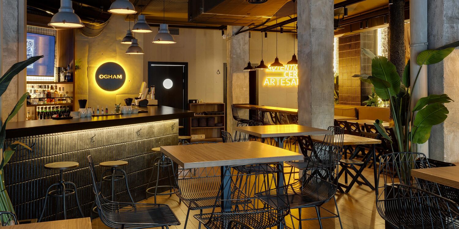 Cerveceria Ogham Bar, bar