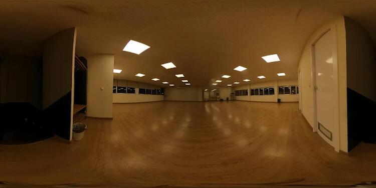 Top Center, rental_room