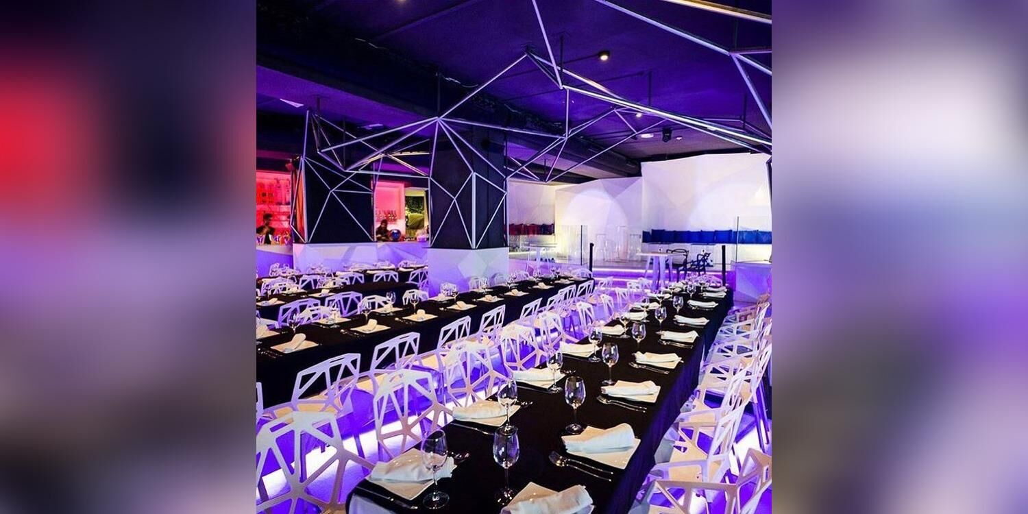 Showroom Fashion Bar, rental_room