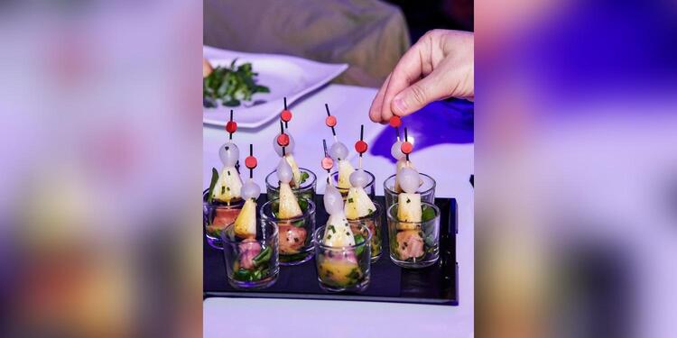 Showroom Fashion Bar, rental_room