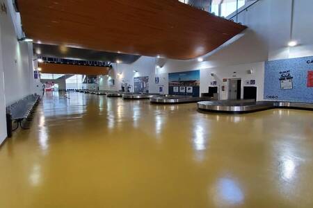 Adosado Terminal A, Sala de alquiler Barcelona  #0