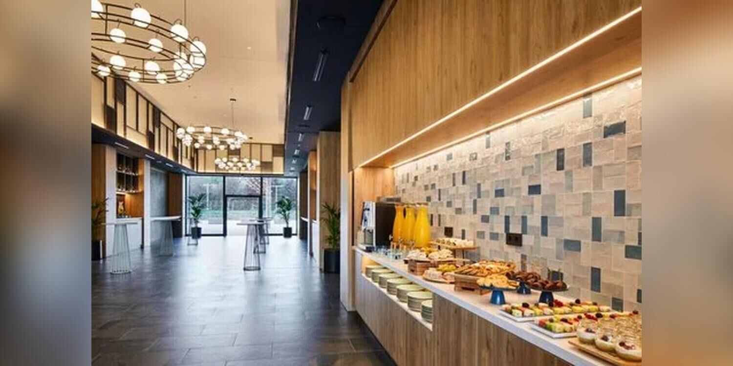 Four Points by Sheraton Barcelona Airport, rental_room