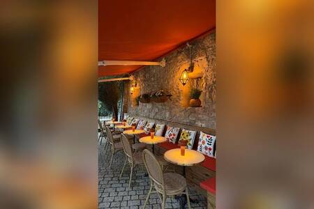 Lo Lum, Bar Mougins Mougins #0