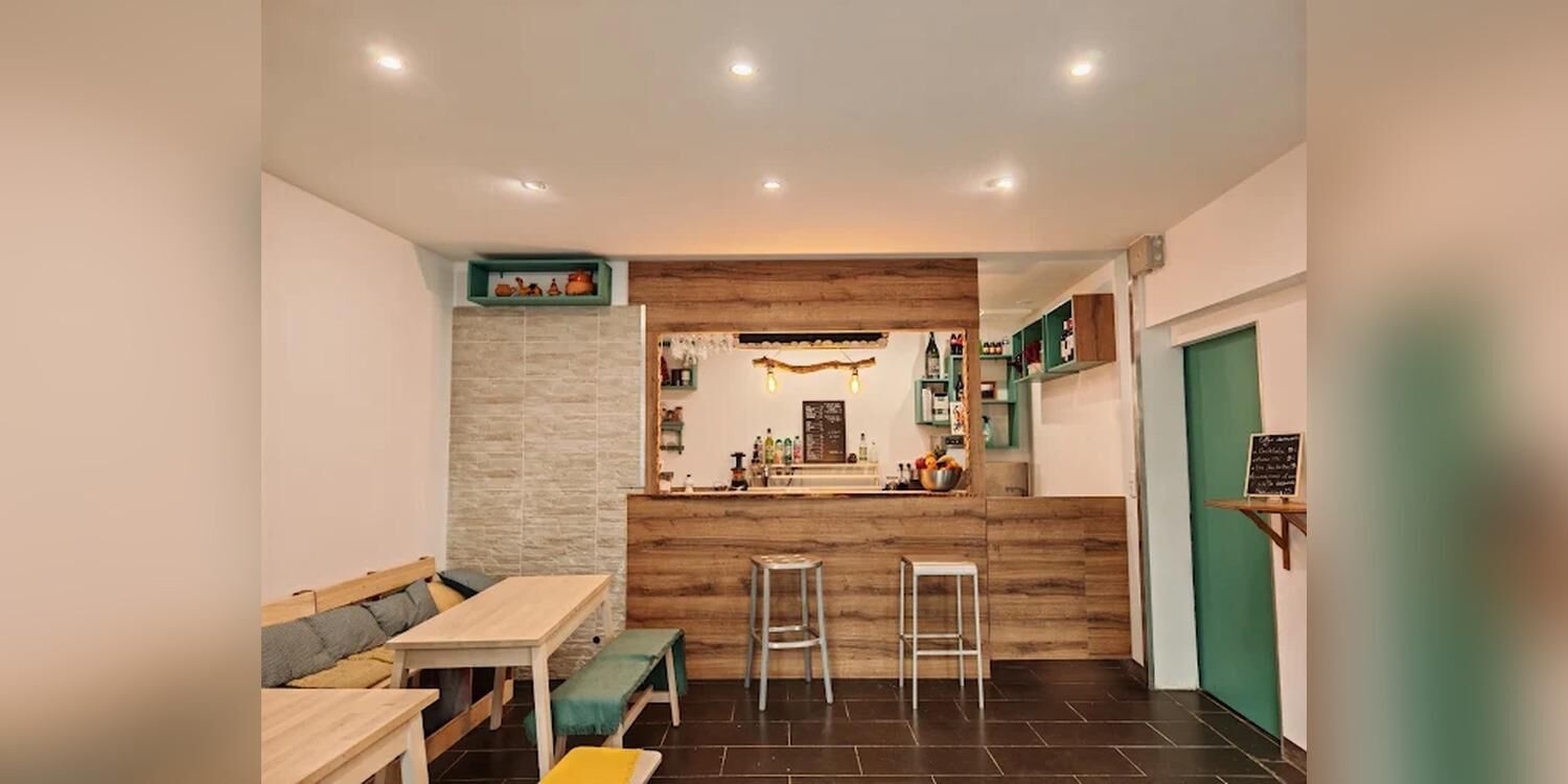 Le point de repère, bar