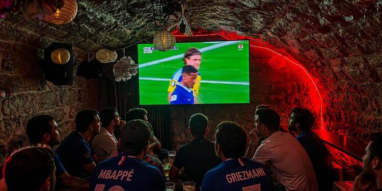 Les Copains, bar