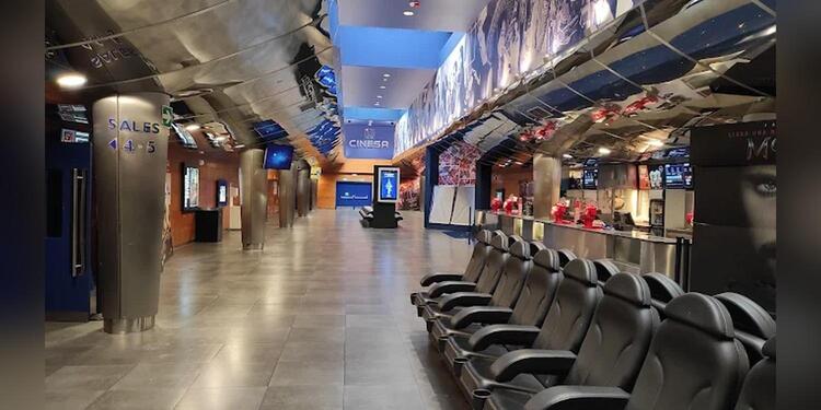 Cinesa Diagonal Barcelona, rental_room