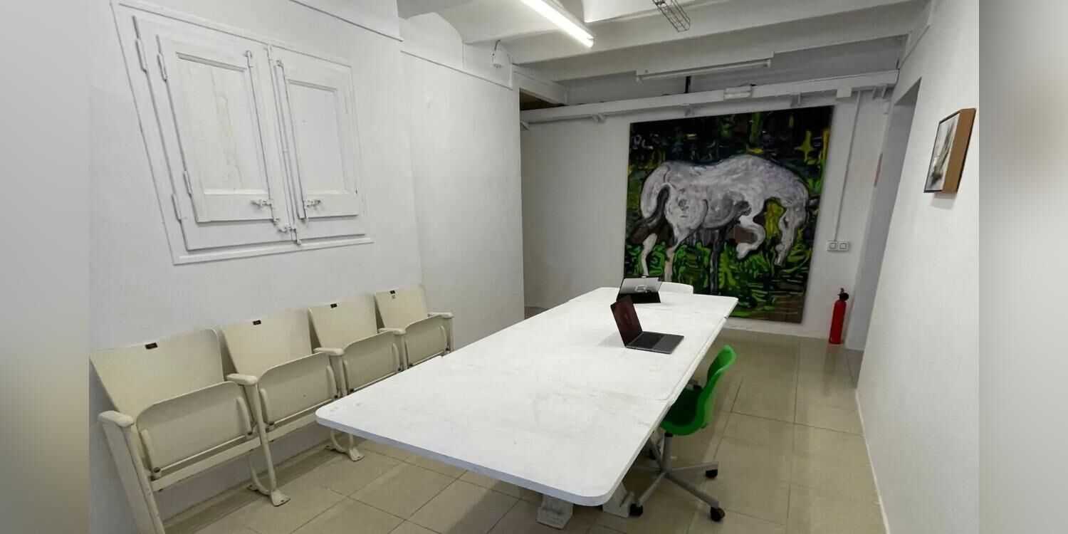 Uxval Gochez Gallery, rental_room